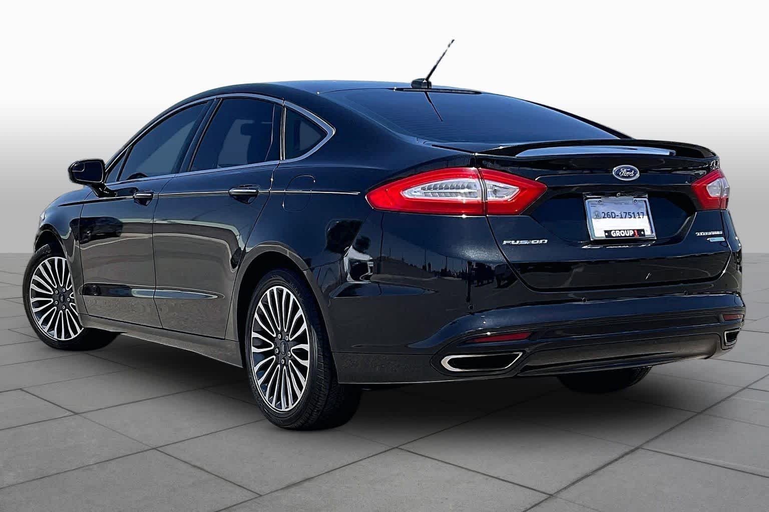 Used 2015 Tuxedo Black Ford Titanium image 12