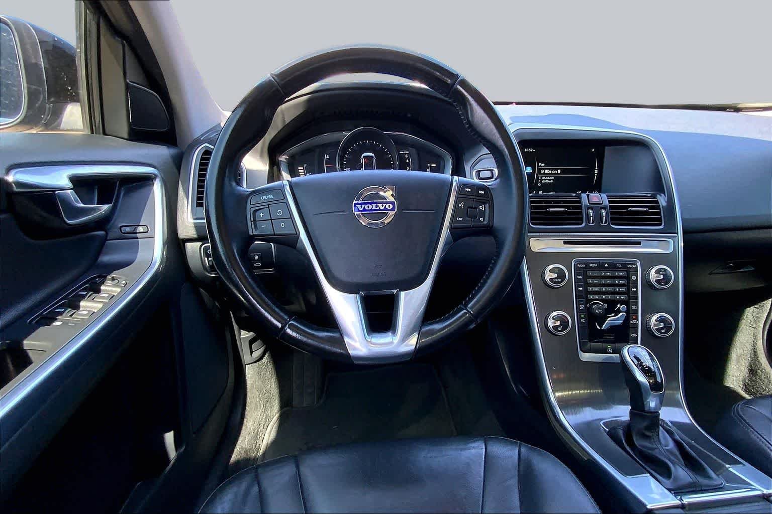 Used 2016 Black Stone Volvo T5 Drive-E Premier image 5