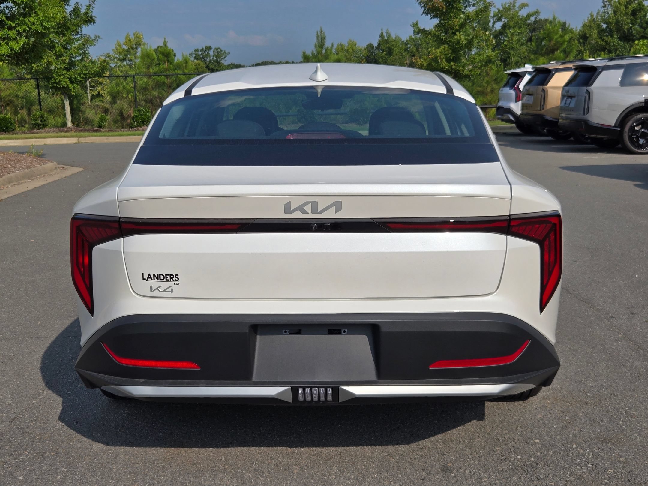 New 2026 Snow White Pearl Kia LXS image 6