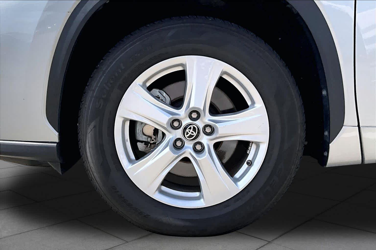 Used 2025 Celestial Silver Metallic Toyota XLE image 11