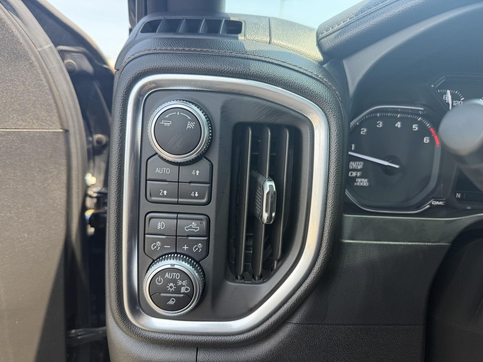 Used 2019 Pacific Blue Metallic GMC AT4 image 20