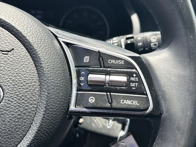 Used 2021 Orange Kia S image 20