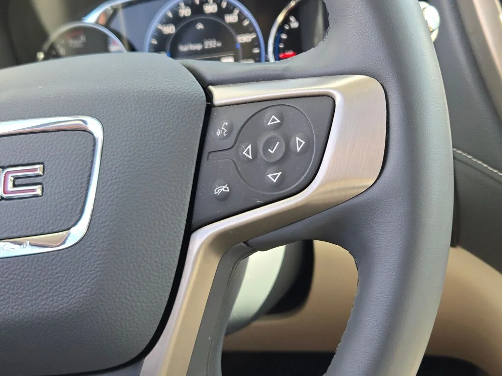 Used 2023 Black GMC Denali image 35