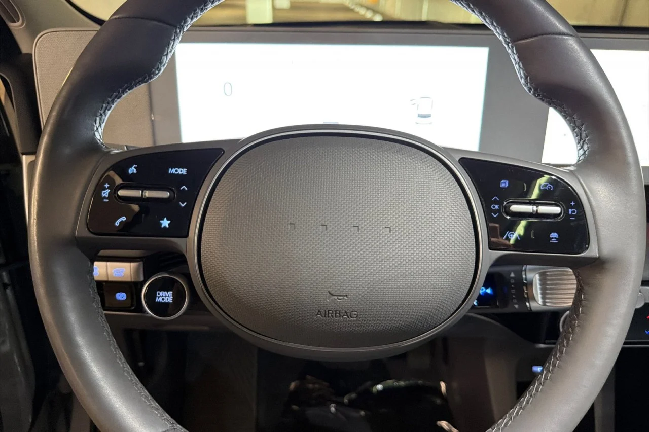 Used 2024 GRAY Hyundai Limited image 23