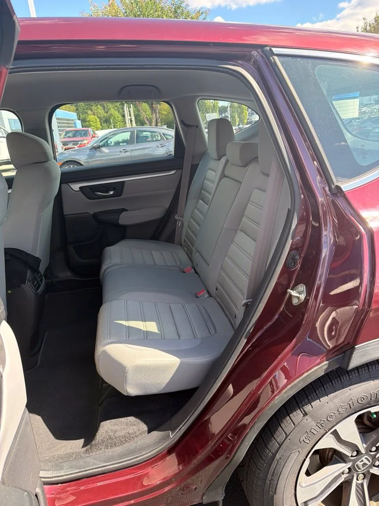 Used 2017 Red Honda LX image 6