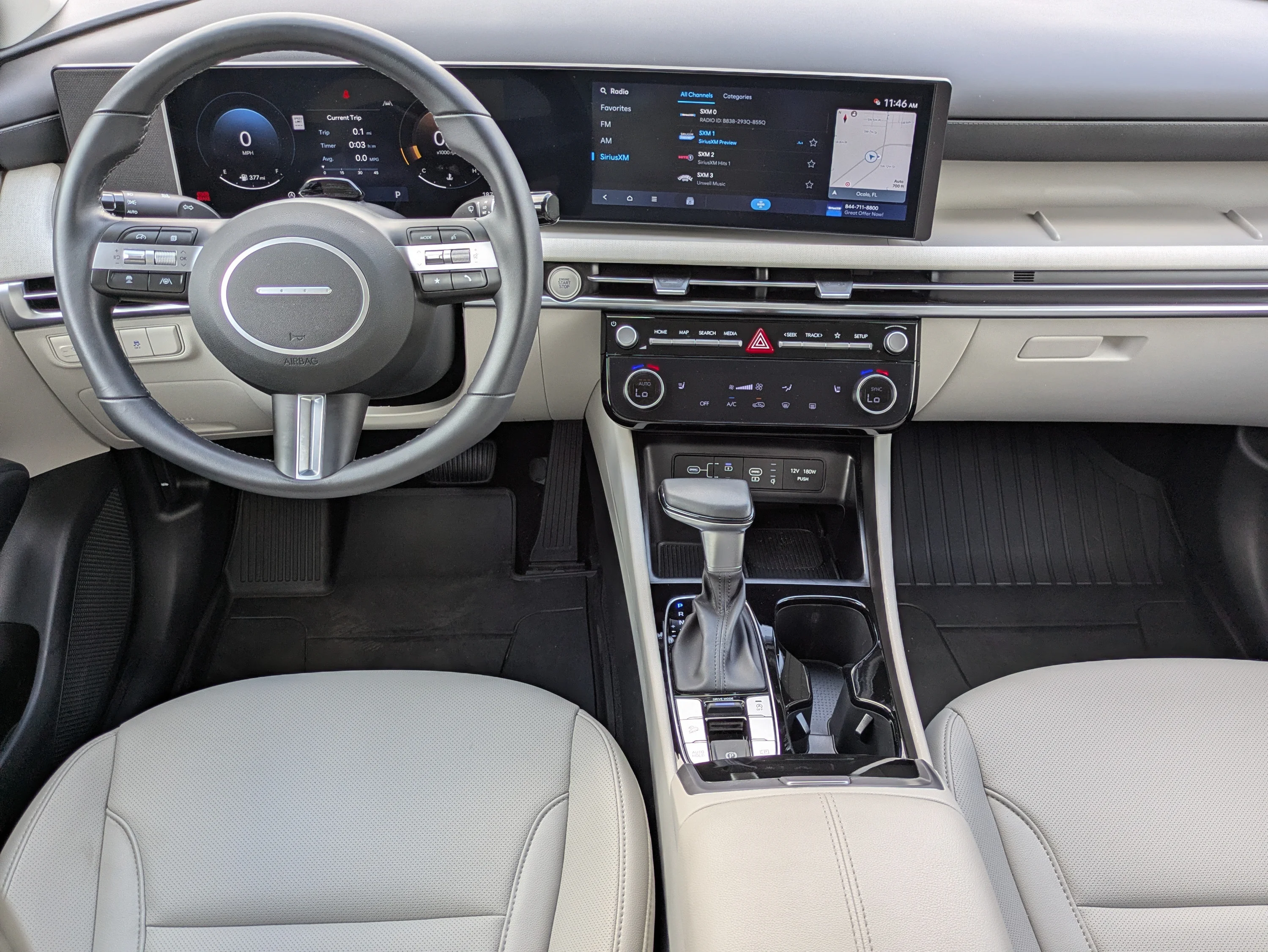 Used 2025 Rockwood Green Hyundai SEL Convenience image 11