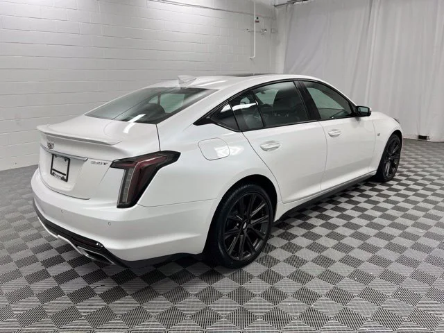 Used 2020 White Cadillac Sport image 6
