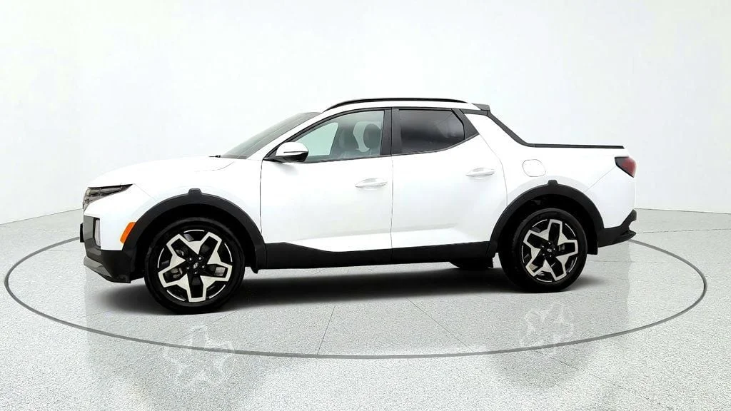 Used 2022 Ice White Hyundai Limited AWD image 8