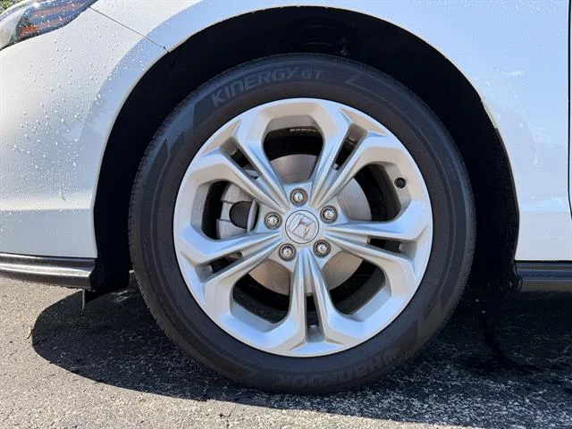 Certified Used 2023 WHITE Honda LX image 9