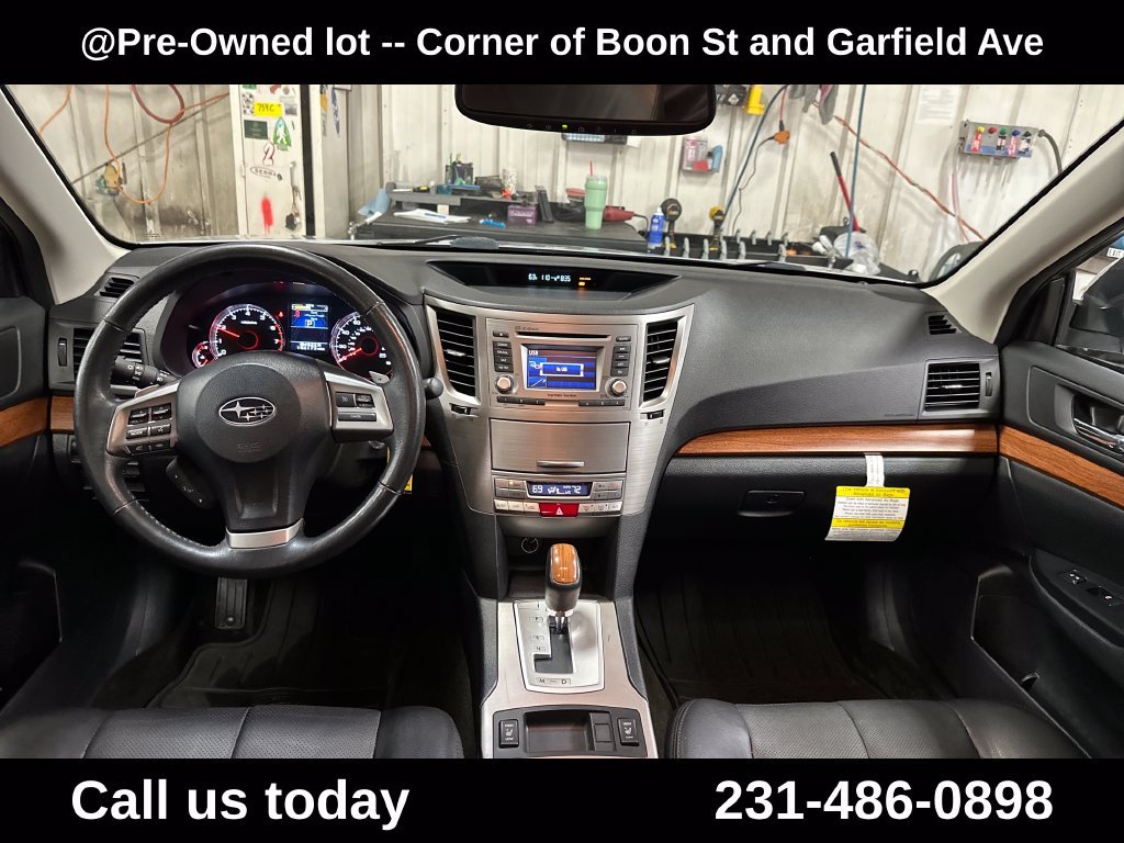 Used 2014 Silver Subaru 2.5i image 18