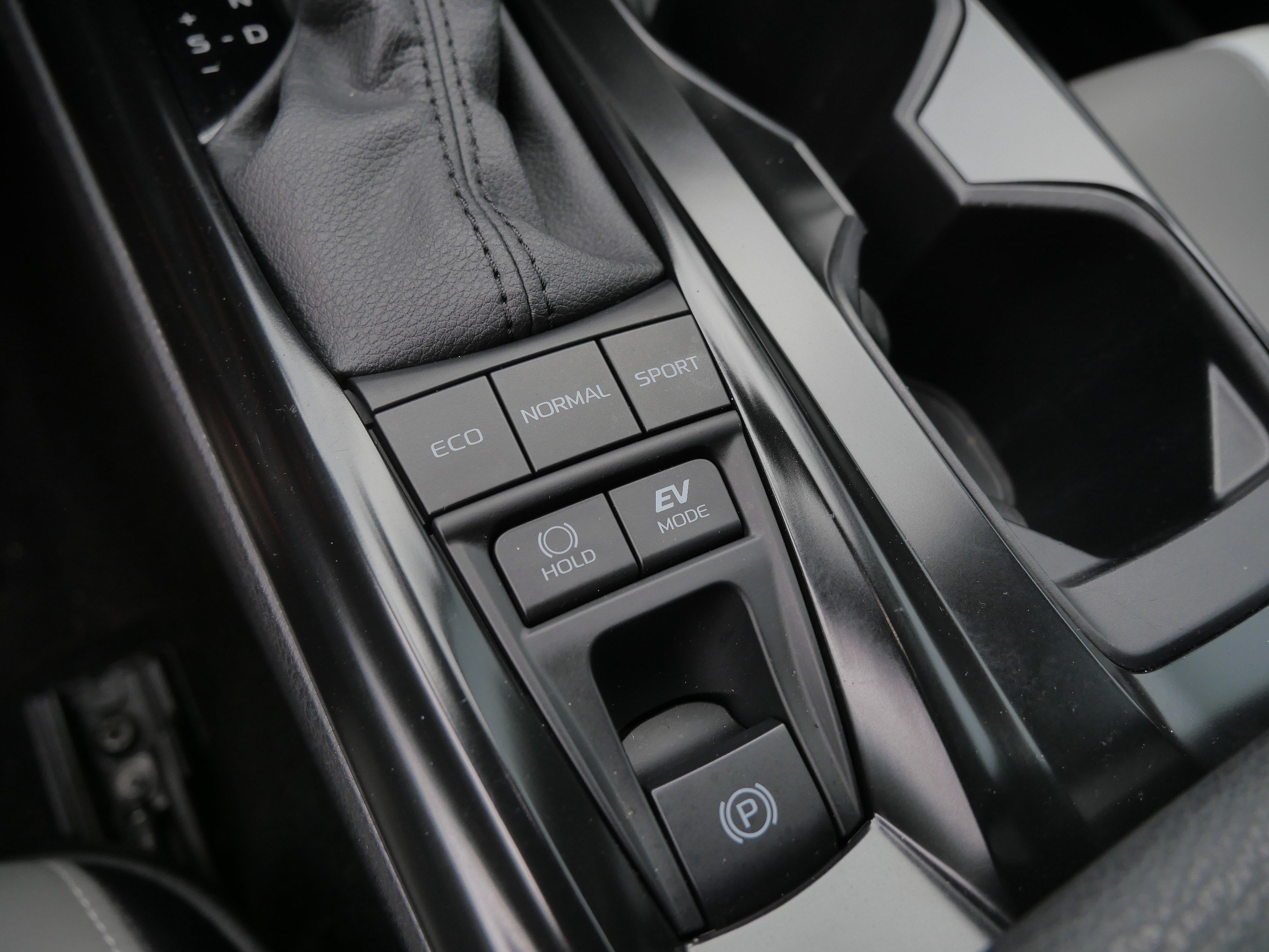 Used 2025 Midnight Black Metallic Toyota SE image 34