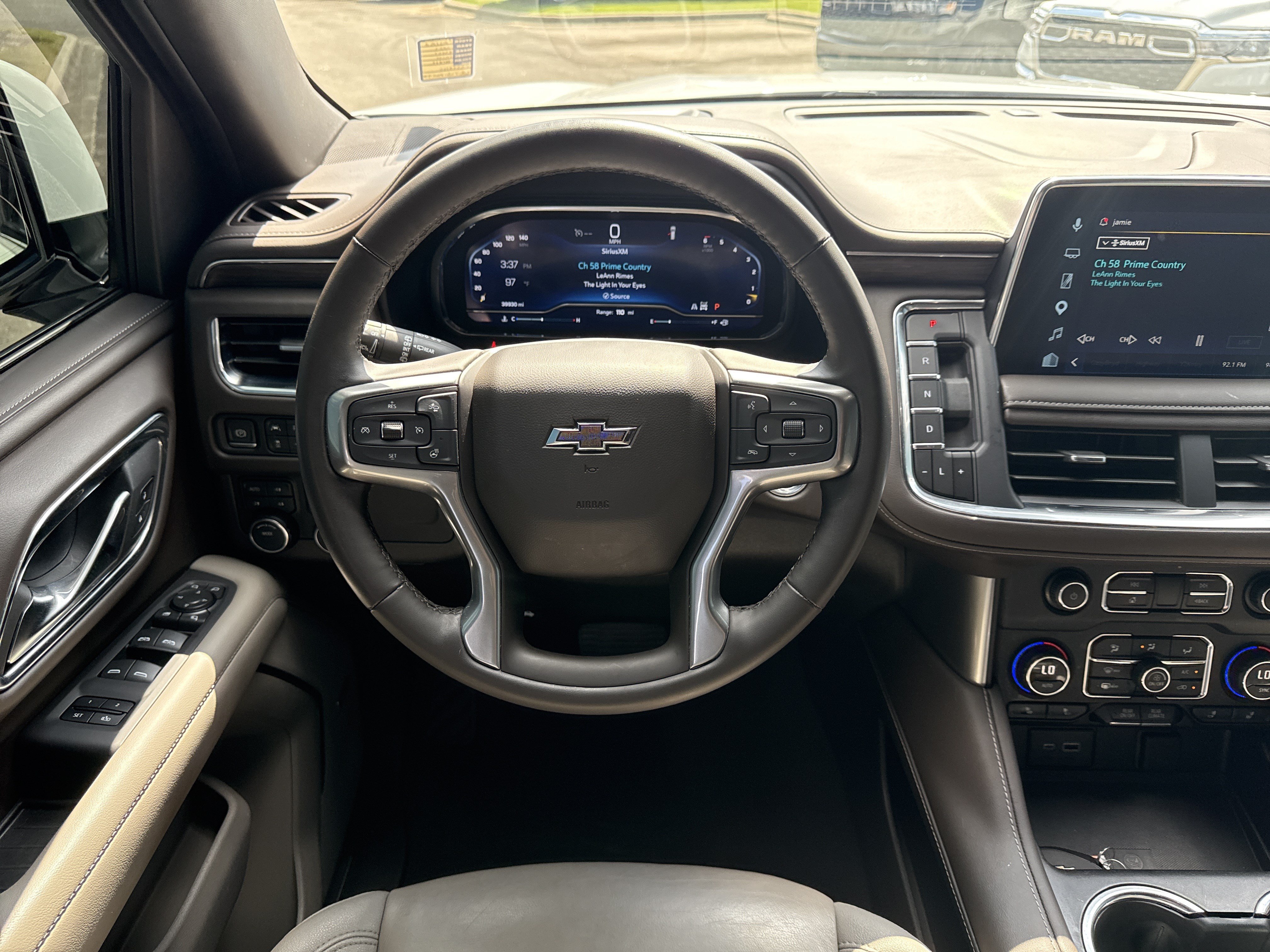 Used 2023 Summit White Chevrolet Z71 image 25