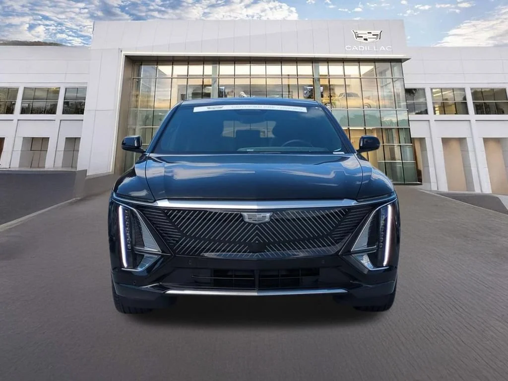 Certified 2024 Cadillac LYRIQ Tech with VIN 1GYKPMRL7RZ142650 for sale in Calabasas, CA