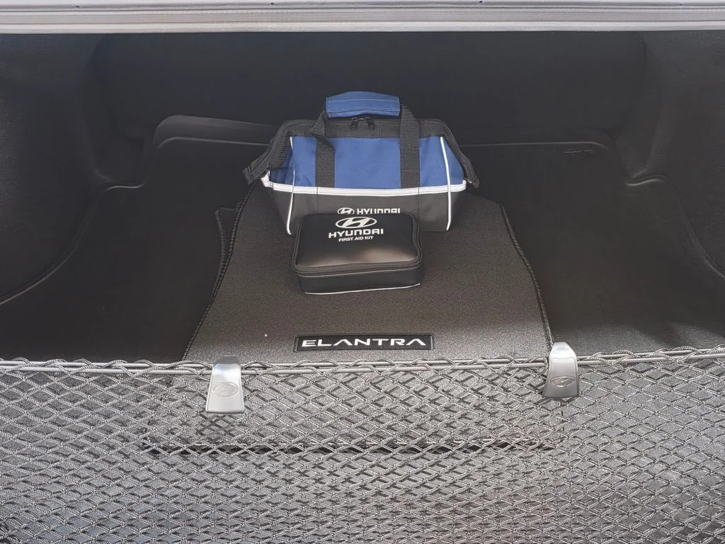 New 2026 Amazon Gray Hyundai SEL Sport image 12