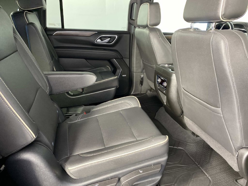 Used 2023 Gray Chevrolet Premier image 12
