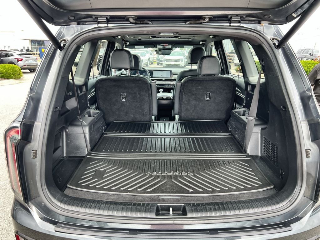 Used 2024 Gray Kia EX X-Line image 25