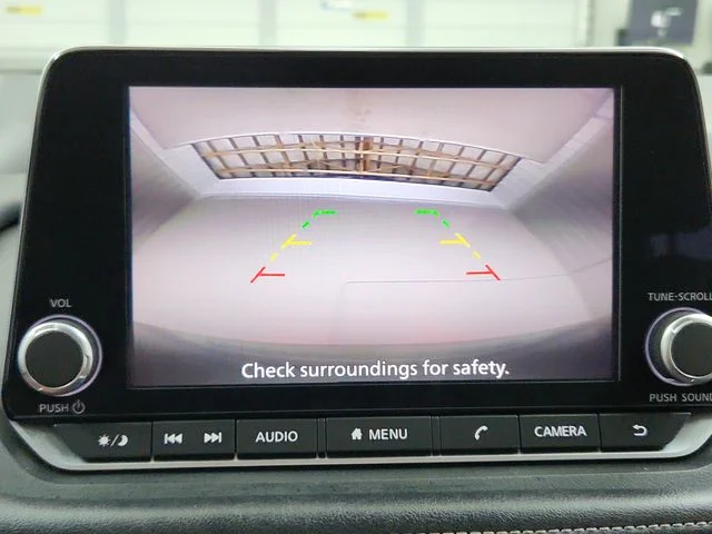 Used 2024 Silver Nissan SV image 27