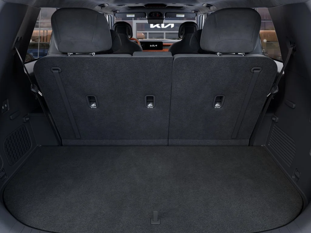 New 2027 Ivory Silver Kia SX-Prestige image 19