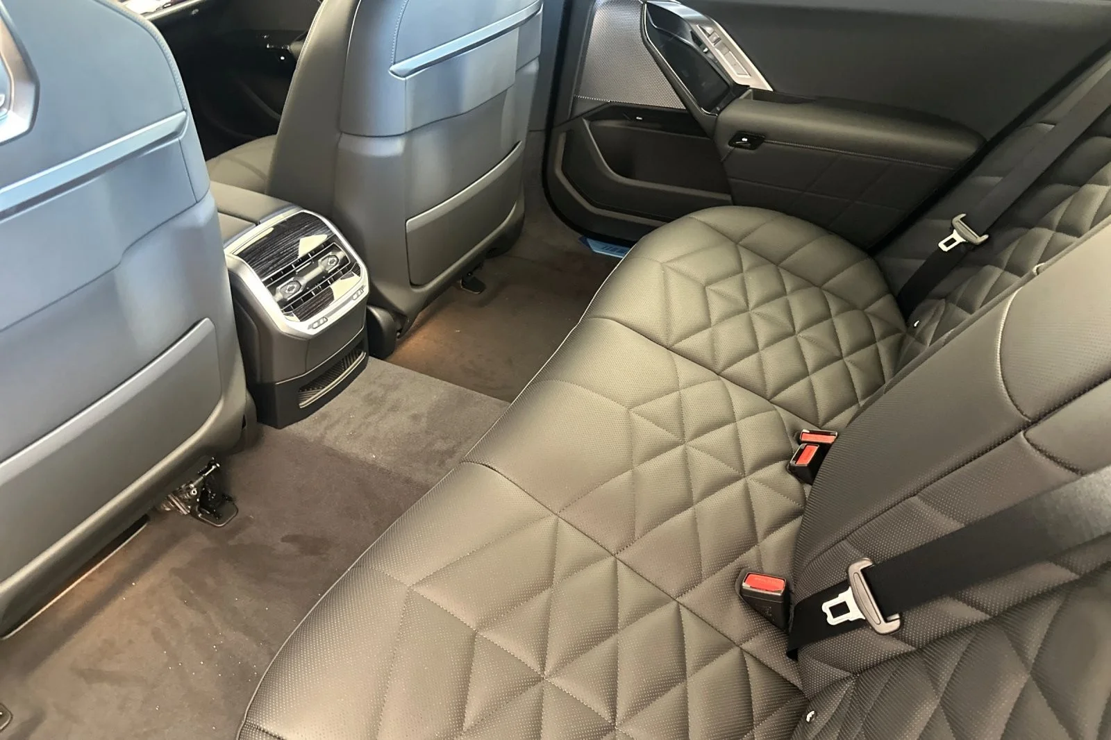 New 2026 Brooklyn Grey Metallic BMW 740i xDrive image 11