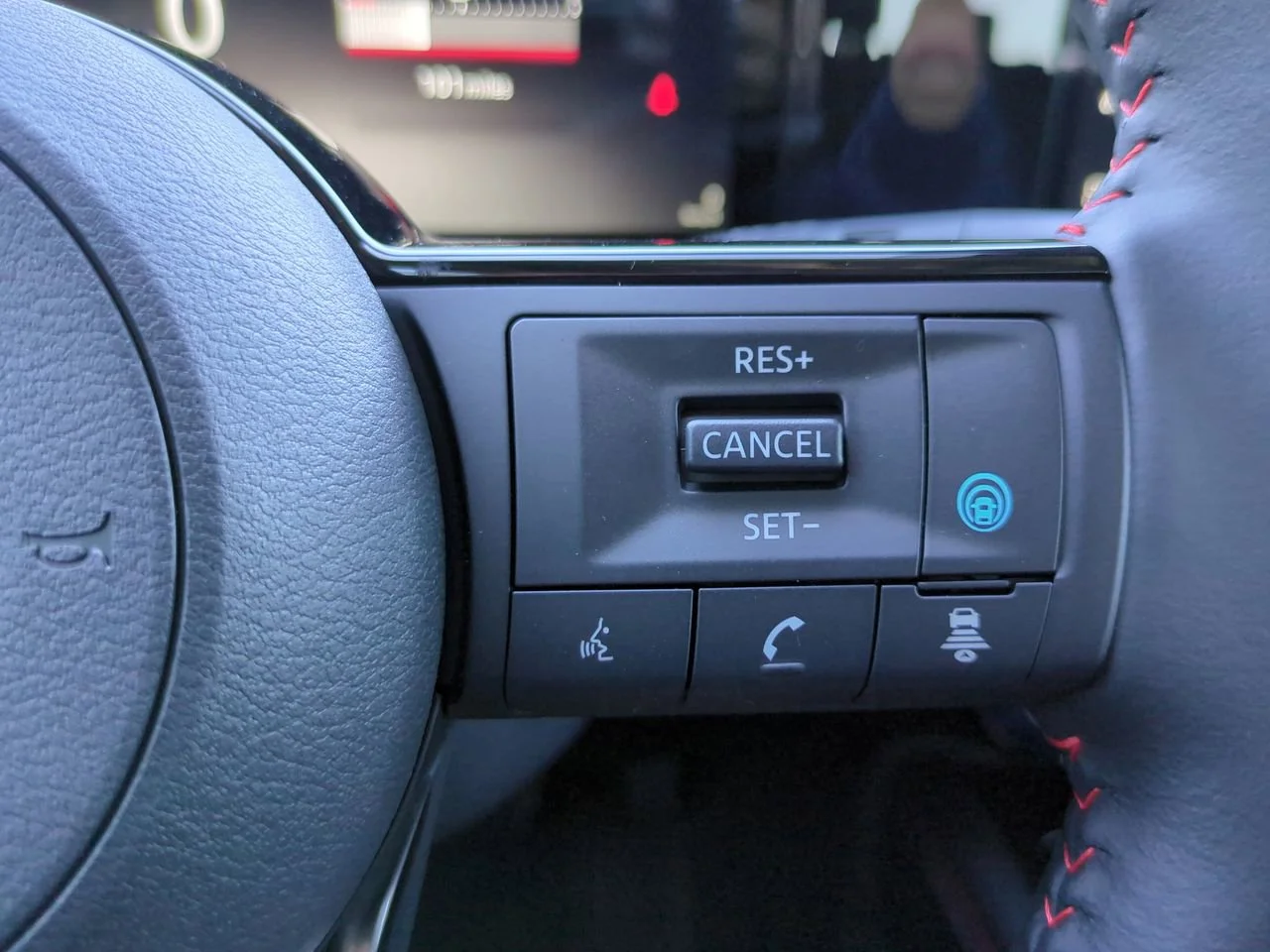 2026 Nissan KICKS SR - Photo 24
