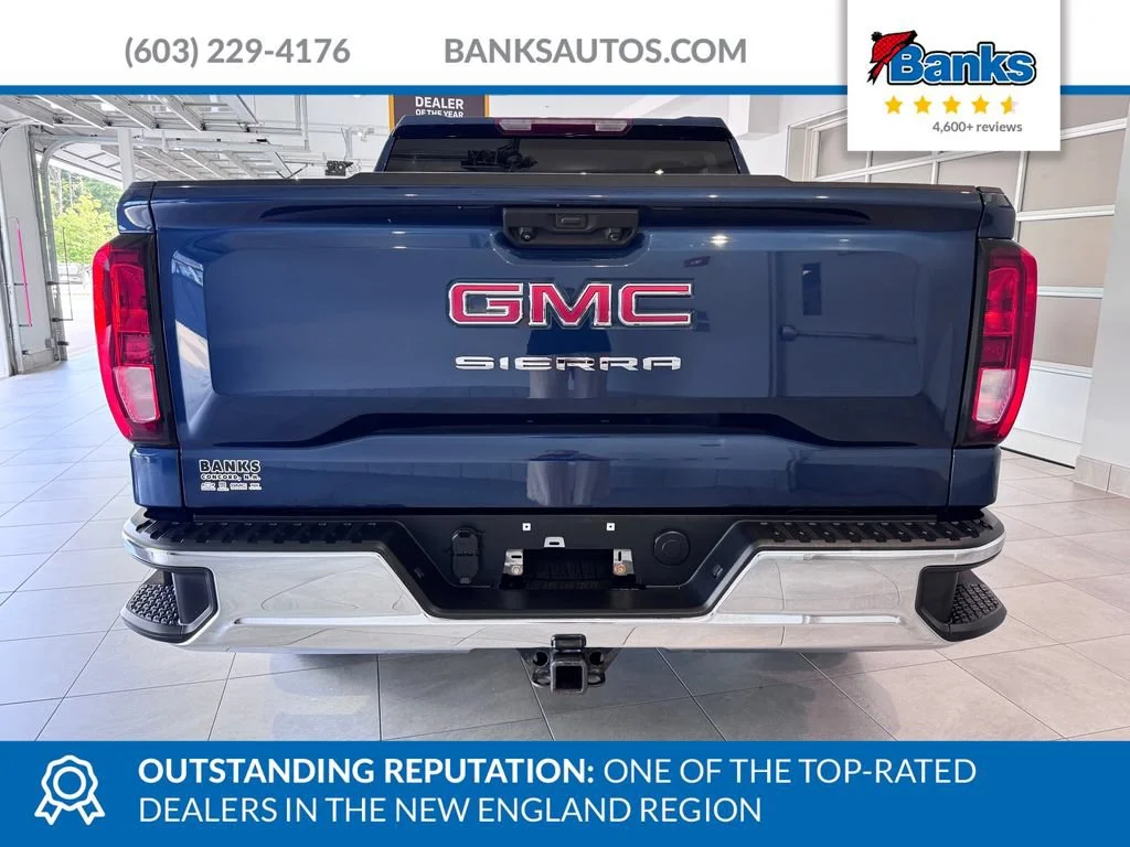 Used 2023 Pacific Blue Metallic GMC Pro image 7