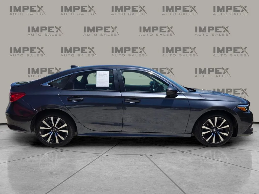 Used 2024 Gray Honda EX image 6