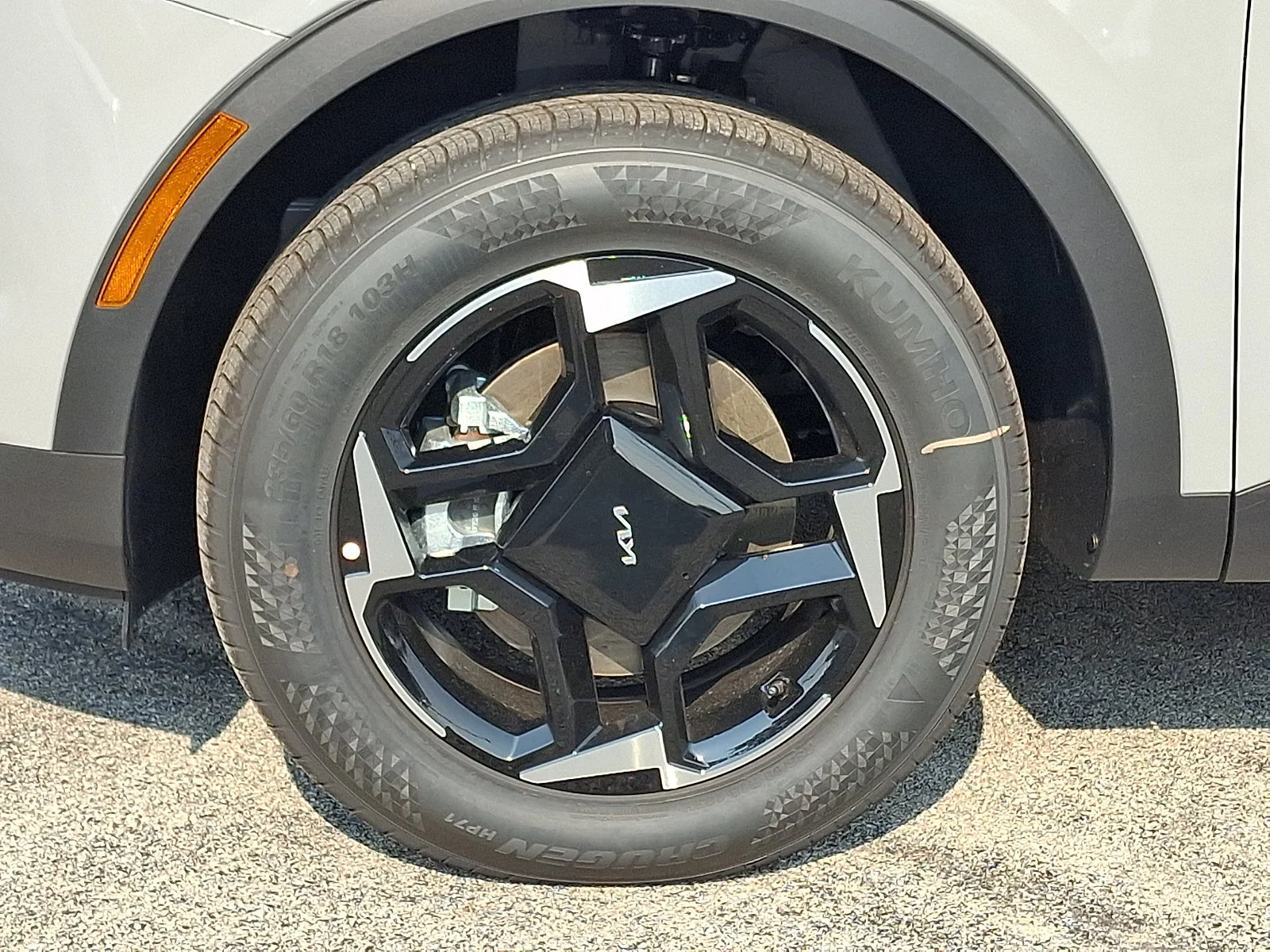 New 2027 Gray Kia EX image 6