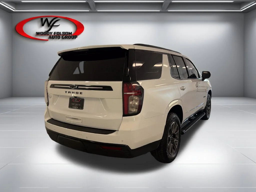 Used 2023 White Chevrolet Z71 image 6