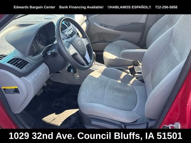 Used 2015 Red Hyundai GLS image 13