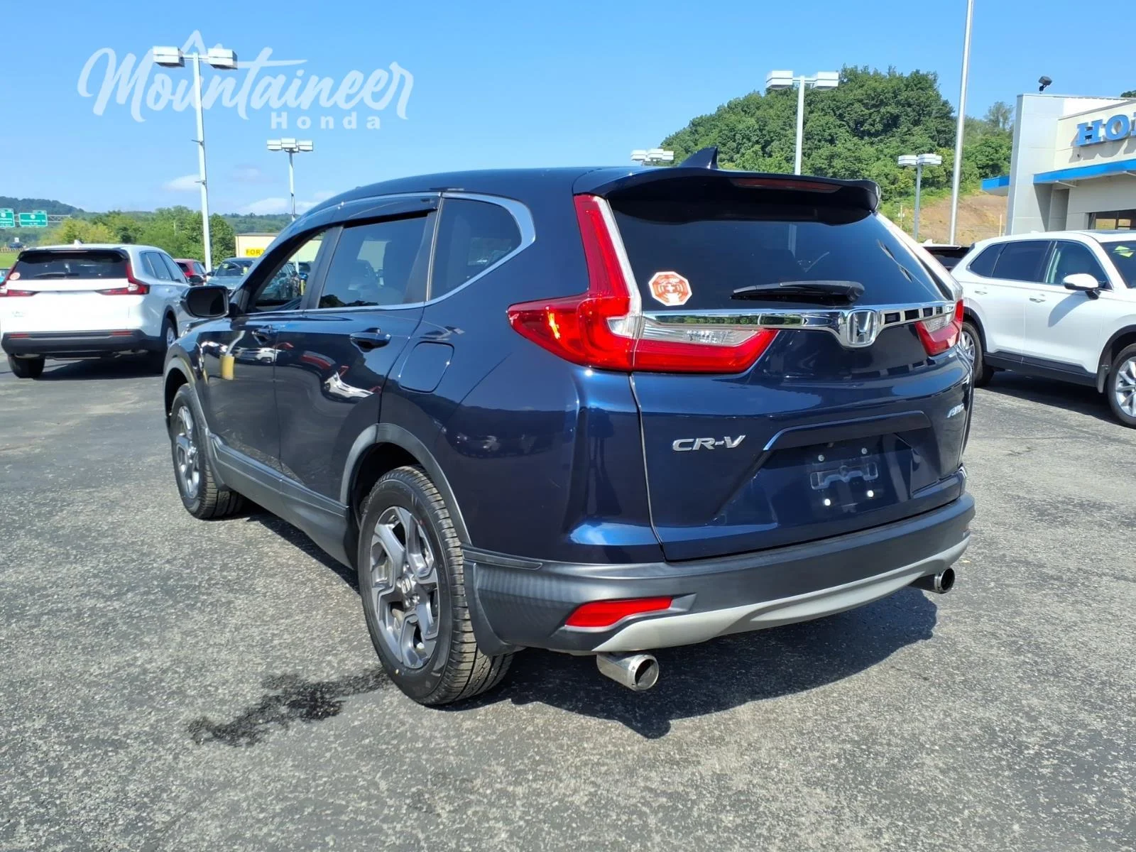 Used 2018 Obsidian Blue Pearl Honda EX-L image 5