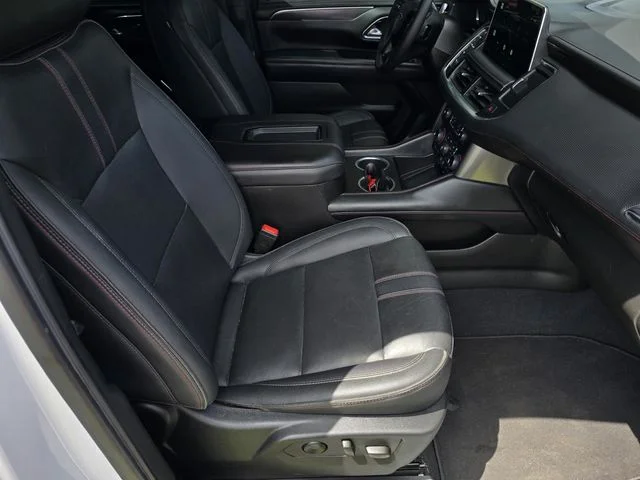 Used 2022 White Chevrolet RST image 33