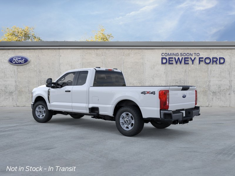 New 2026 Oxford White Ford XLT image 4