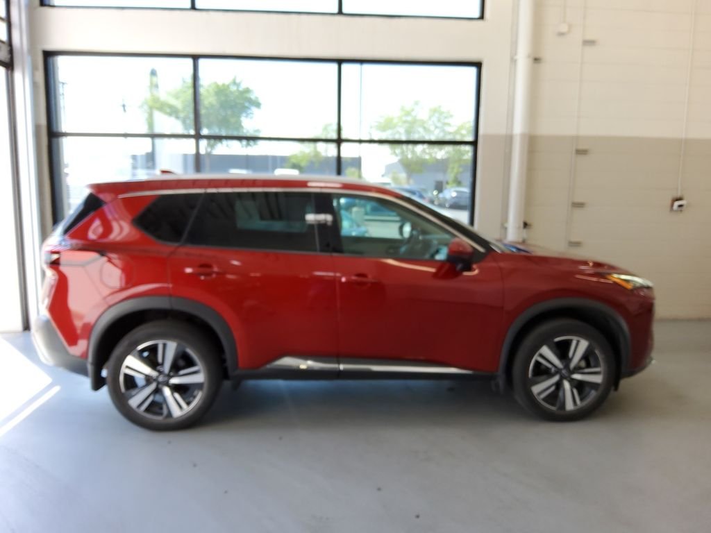 Used 2023 Red Nissan SL image 24