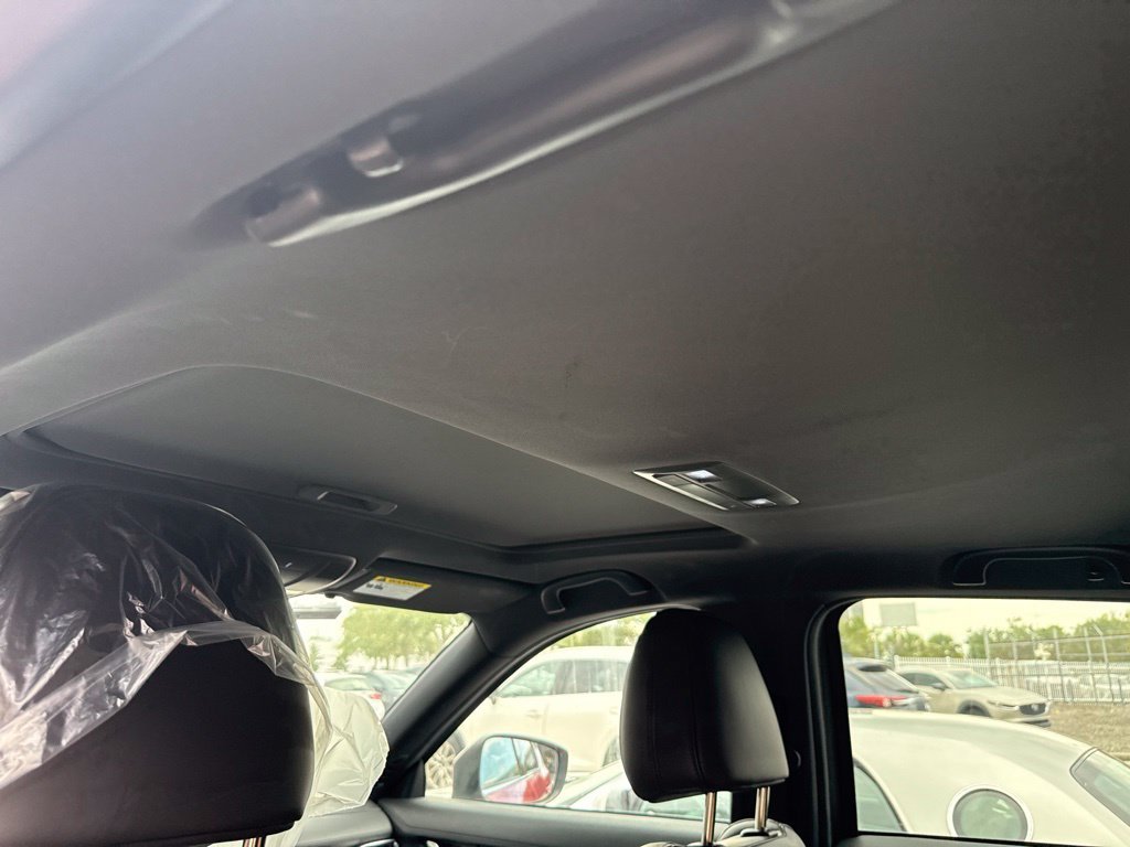 Used 2019 Red Mazda Signature image 10