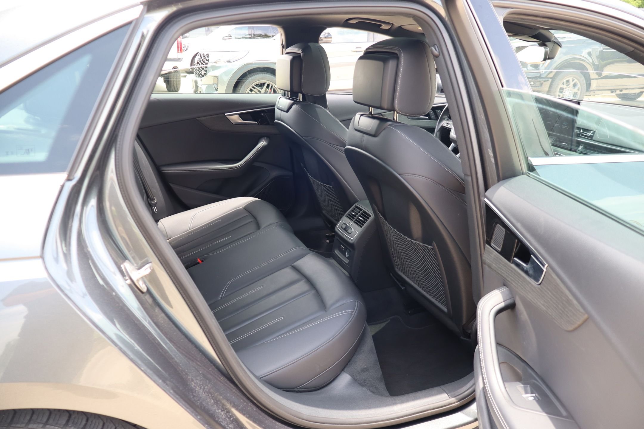 Used 2023 Daytona Gray Pearl Effect Audi 45 S line Premium image 28