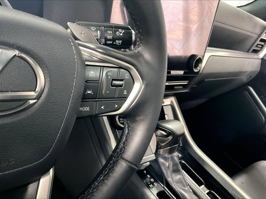 Used 2024 Silver Lexus 550 Premium+ image 25
