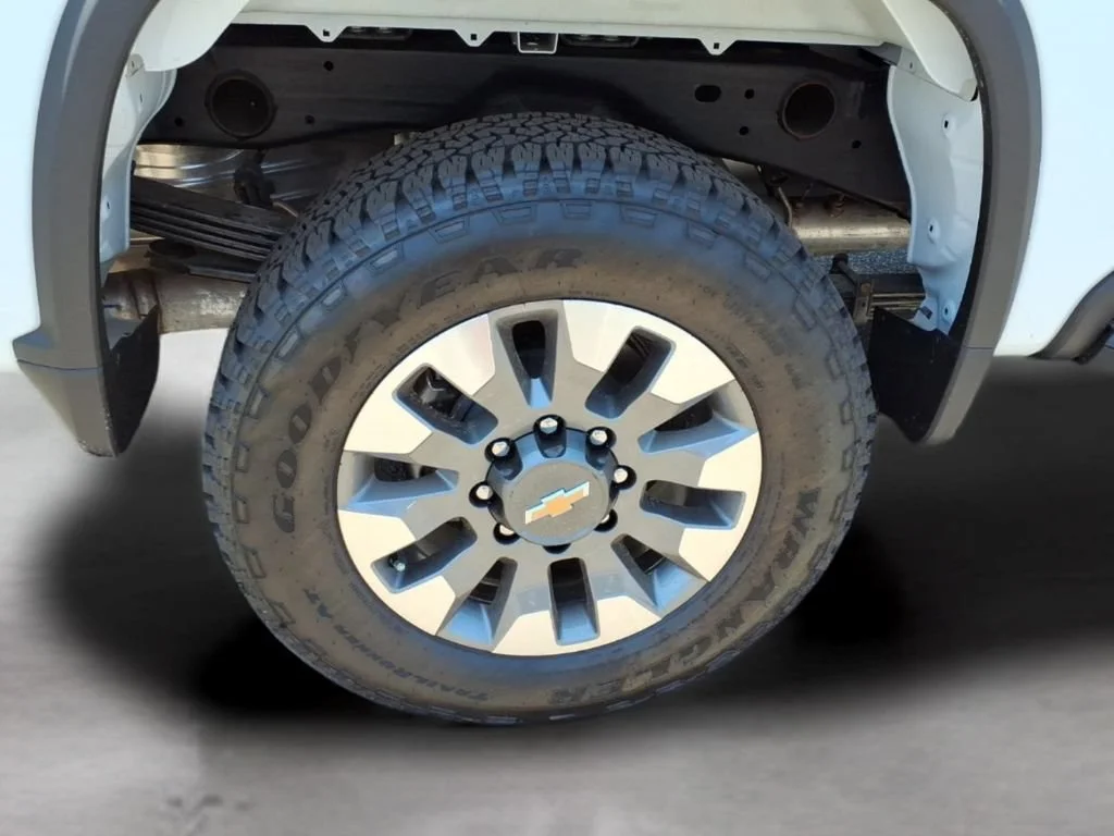 2026 Chevrolet Silverado 2500 HD Custom - Photo 33