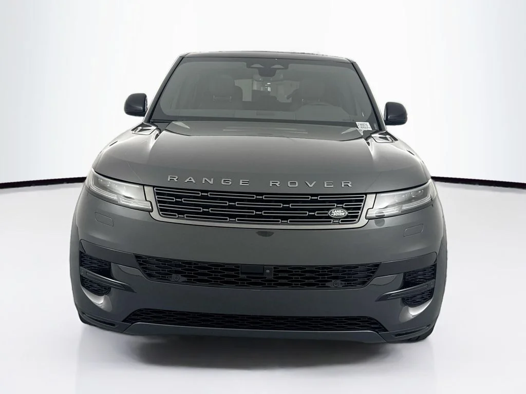 New 2026 Carpathian Grey Land Rover SE image 2