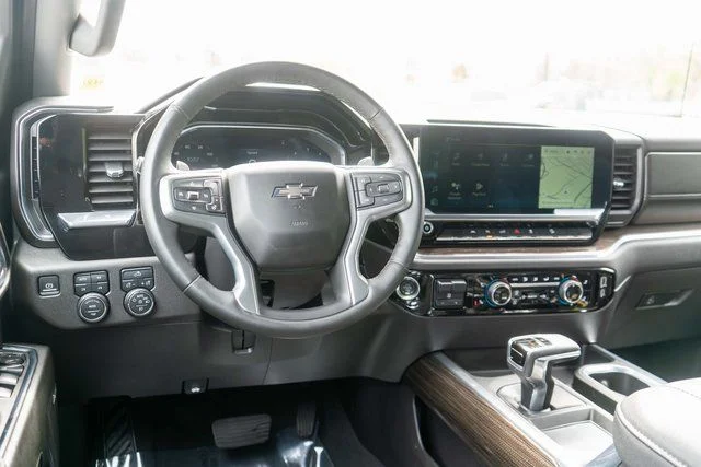 Used 2024 Red Chevrolet LT Trail Boss image 13
