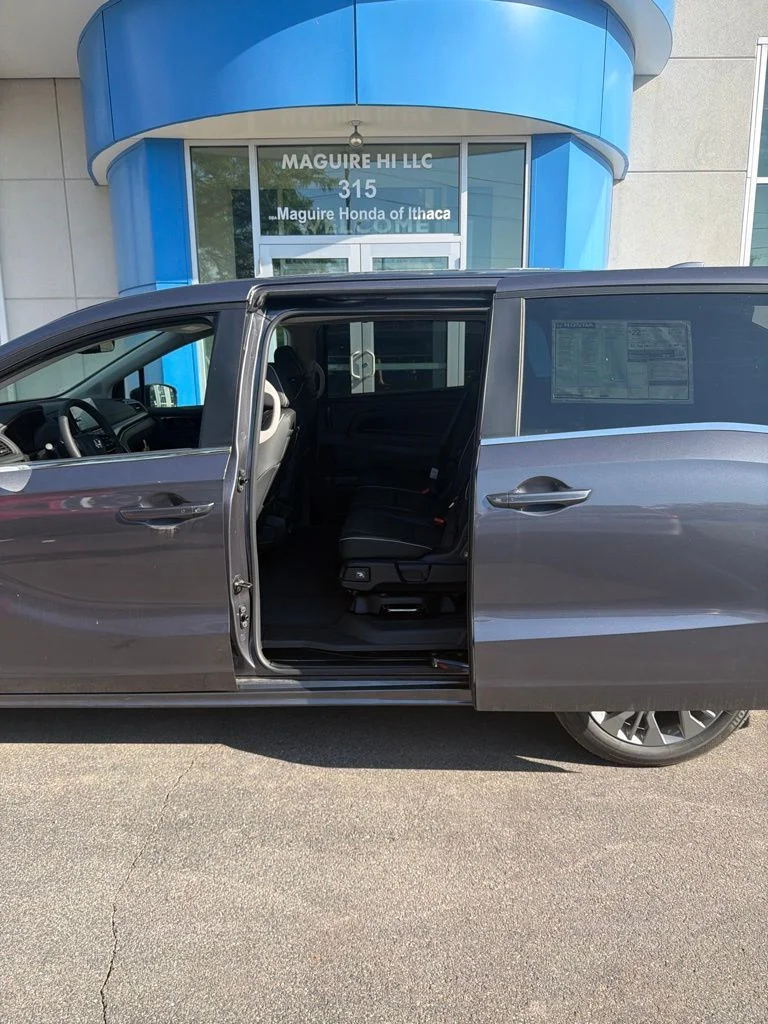 2026 Honda Odyssey Touring - Photo 10