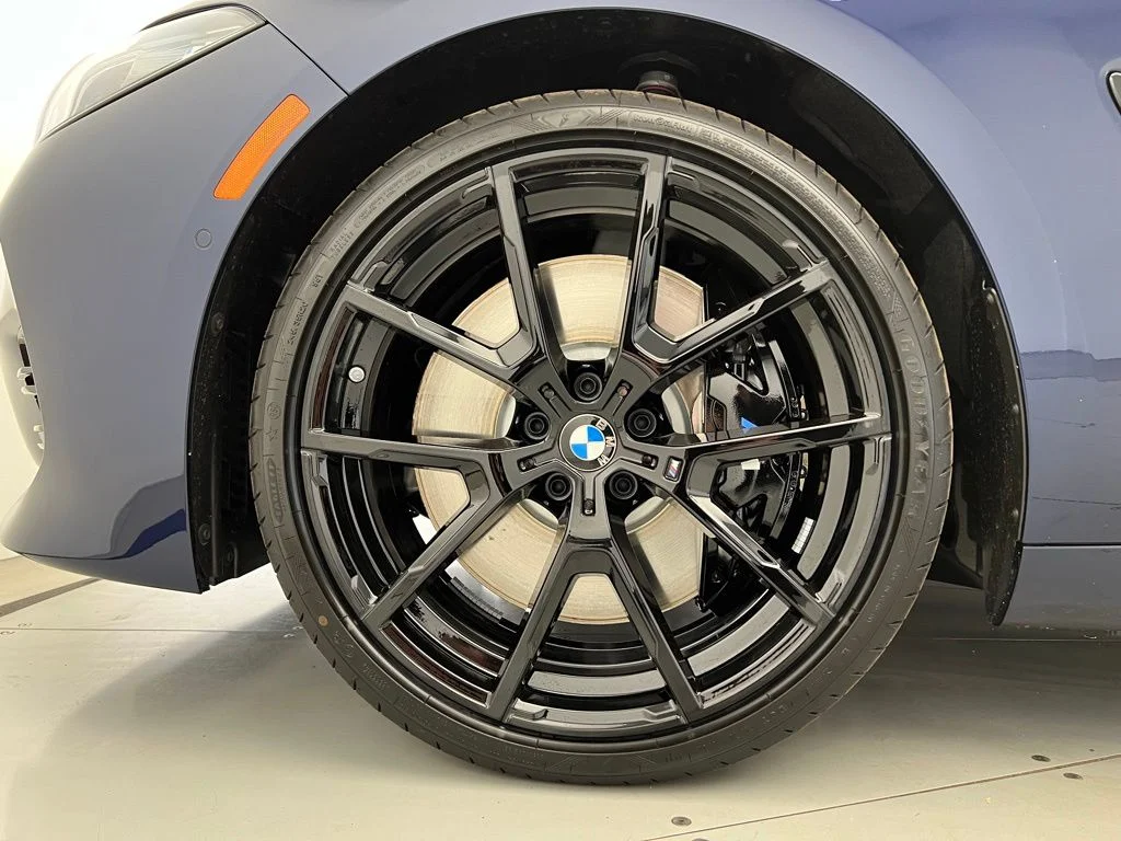 2026 BMW 8 Series 840i - Photo 23