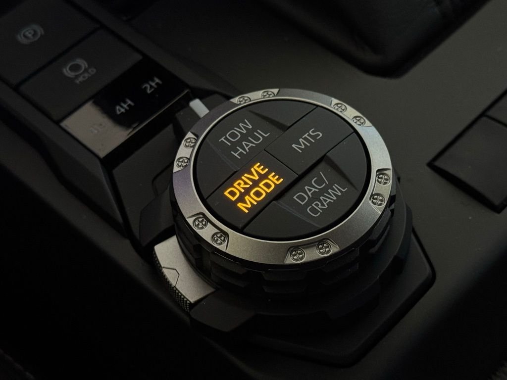 2025 Toyota Tacoma TRD Off Road - Photo 29