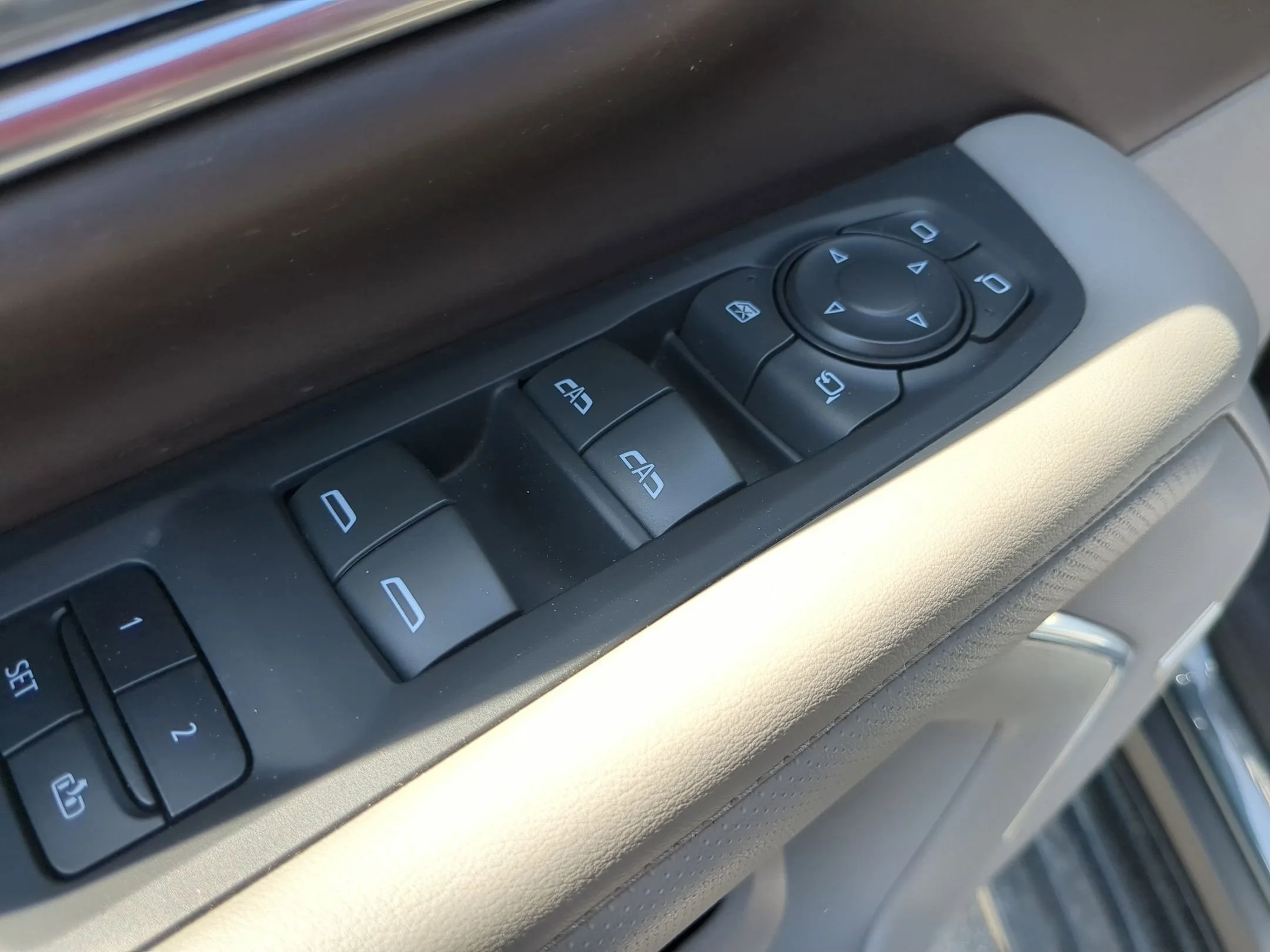 Used 2021 Dark Sky Metallic GMC SLT image 21