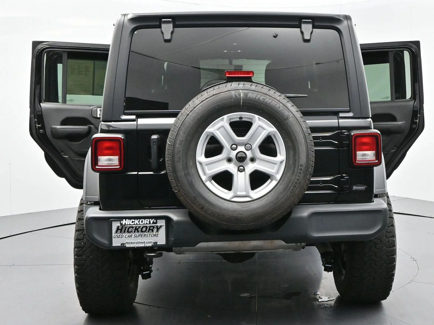 Used 2022 Black Clearcoat Jeep Unlimited Sport S image 33