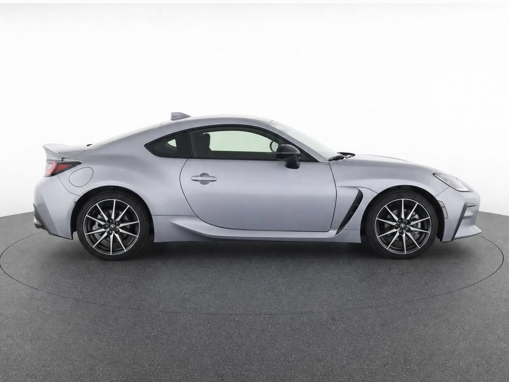 Used 2022 Steel Toyota Base image 4