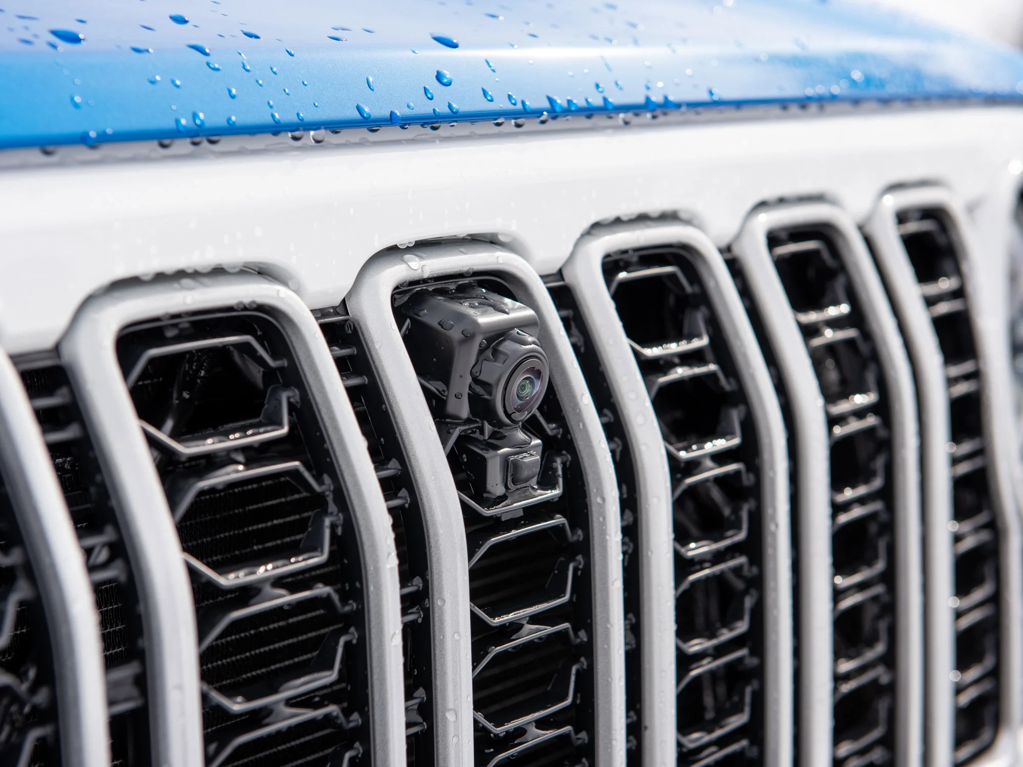 New 2026 Blue Jeep Sahara WhiteCap* 4 Door 4x4, McKinley Leather, Blind-Spot image 8