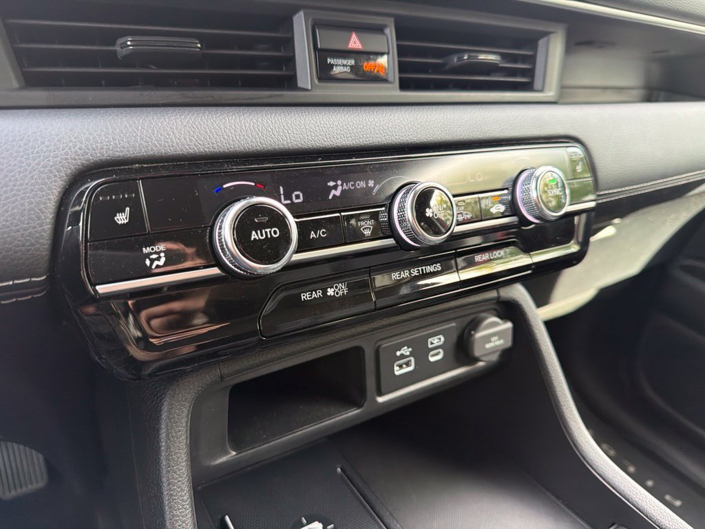 2025 Honda Pilot EX-L - Photo 34