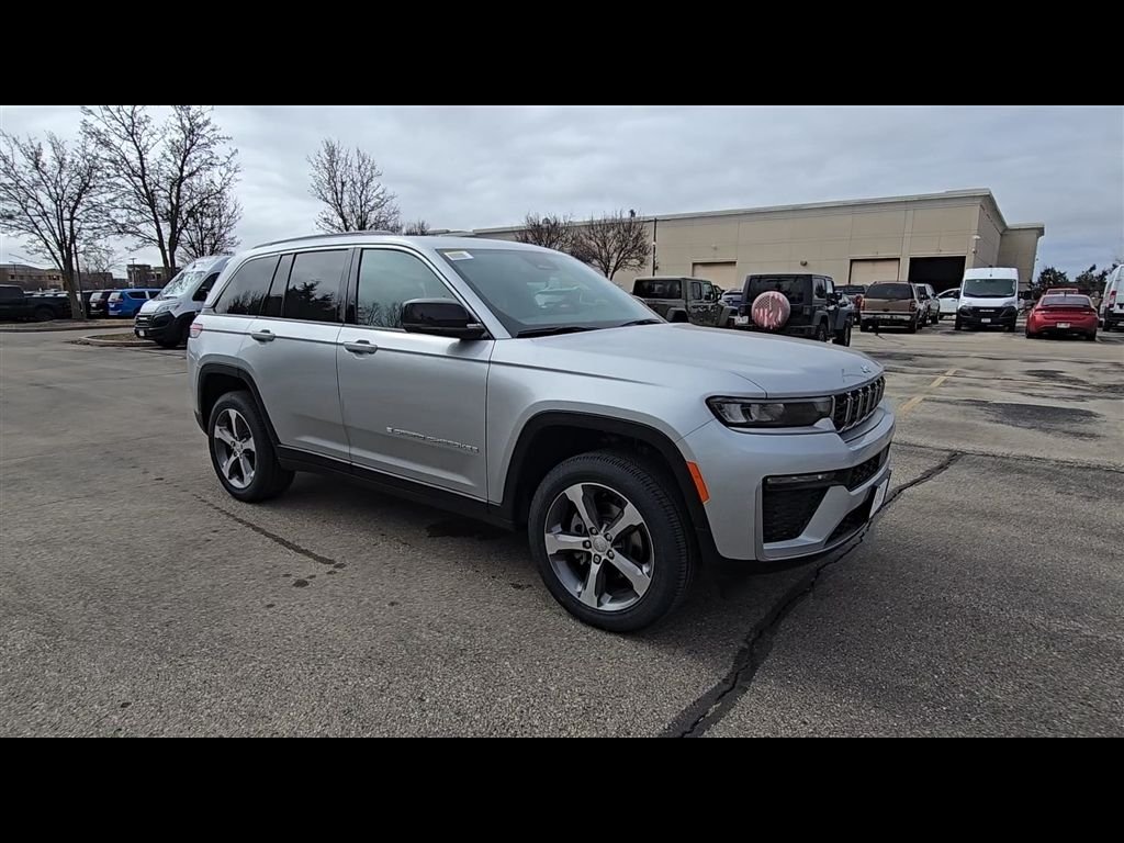 New 2026 Silver Zynith Jeep Limited image 11