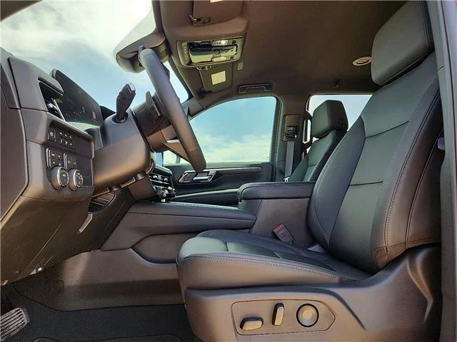 New 2026 5T4 SEO - Exter Chevrolet LT 4x4 image 14