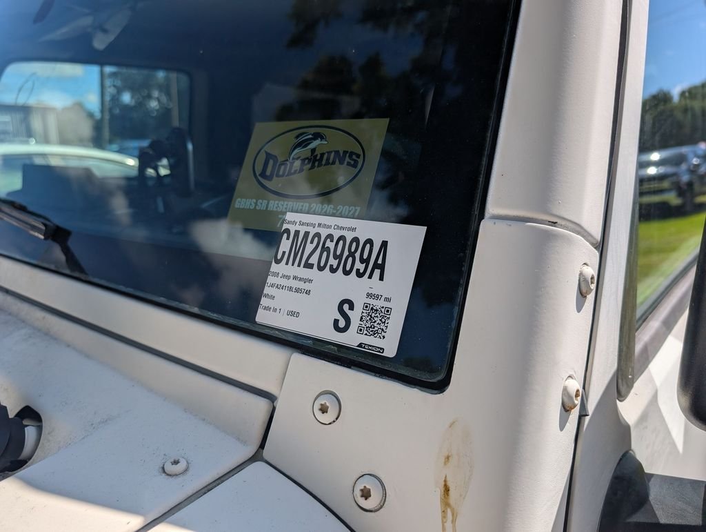 Used 2008 Green Jeep X image 6